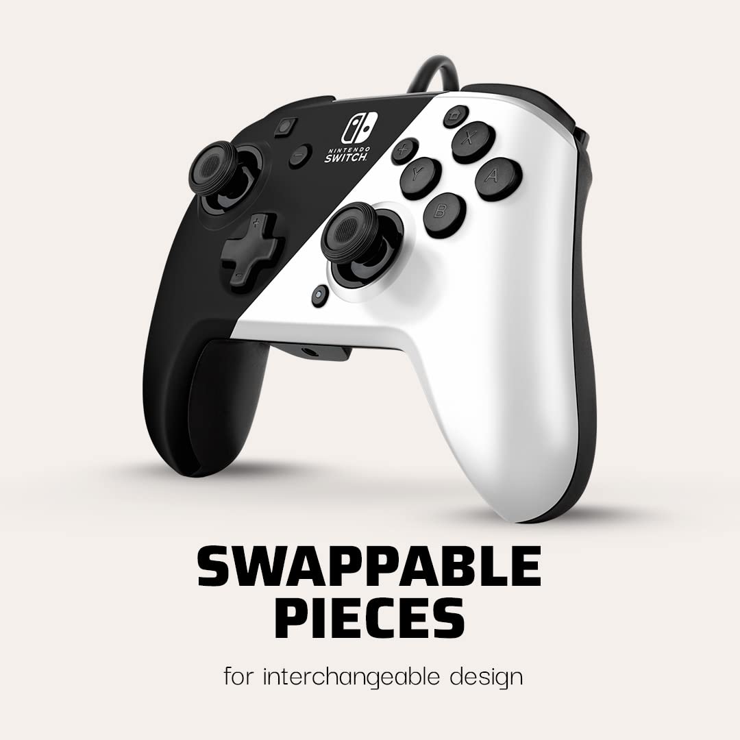 PDP Faceoff Deluxe+ Manette de jeu filaire Switch Pro, noir et blanc, sous licence officielle Nintendo, boutons et palettes personnalisables, manettes ergonomiques