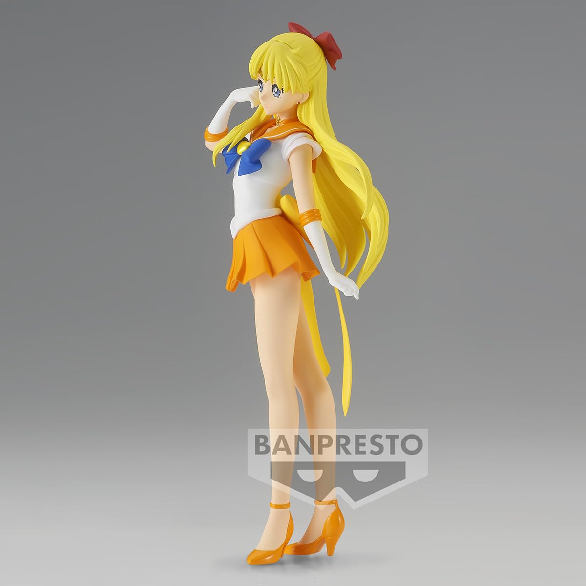 Banpresto Figurine Super Sailor Venus Pretty Guardian Sailor Moon Eternal The Movie - Paillettes et Glamours 23 cm BP19712 Multicolore