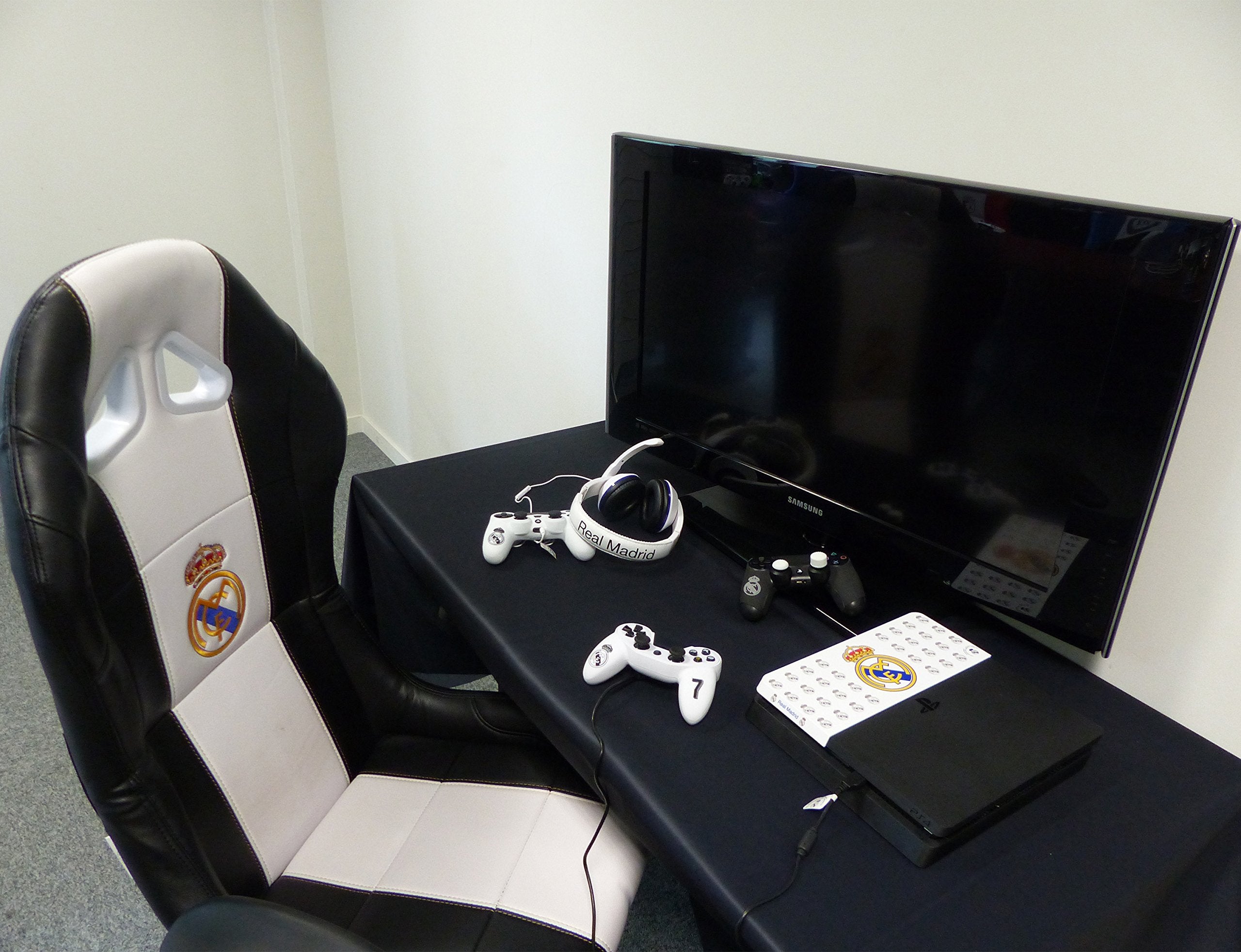 Subsonic - Coque personnalisée Faceplate Licence officielle Real Madrid (PS4 Slim)