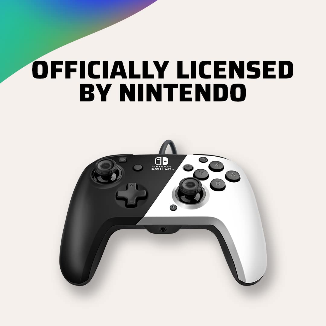 PDP Faceoff Deluxe+ Manette de jeu filaire Switch Pro, noir et blanc, sous licence officielle Nintendo, boutons et palettes personnalisables, manettes ergonomiques